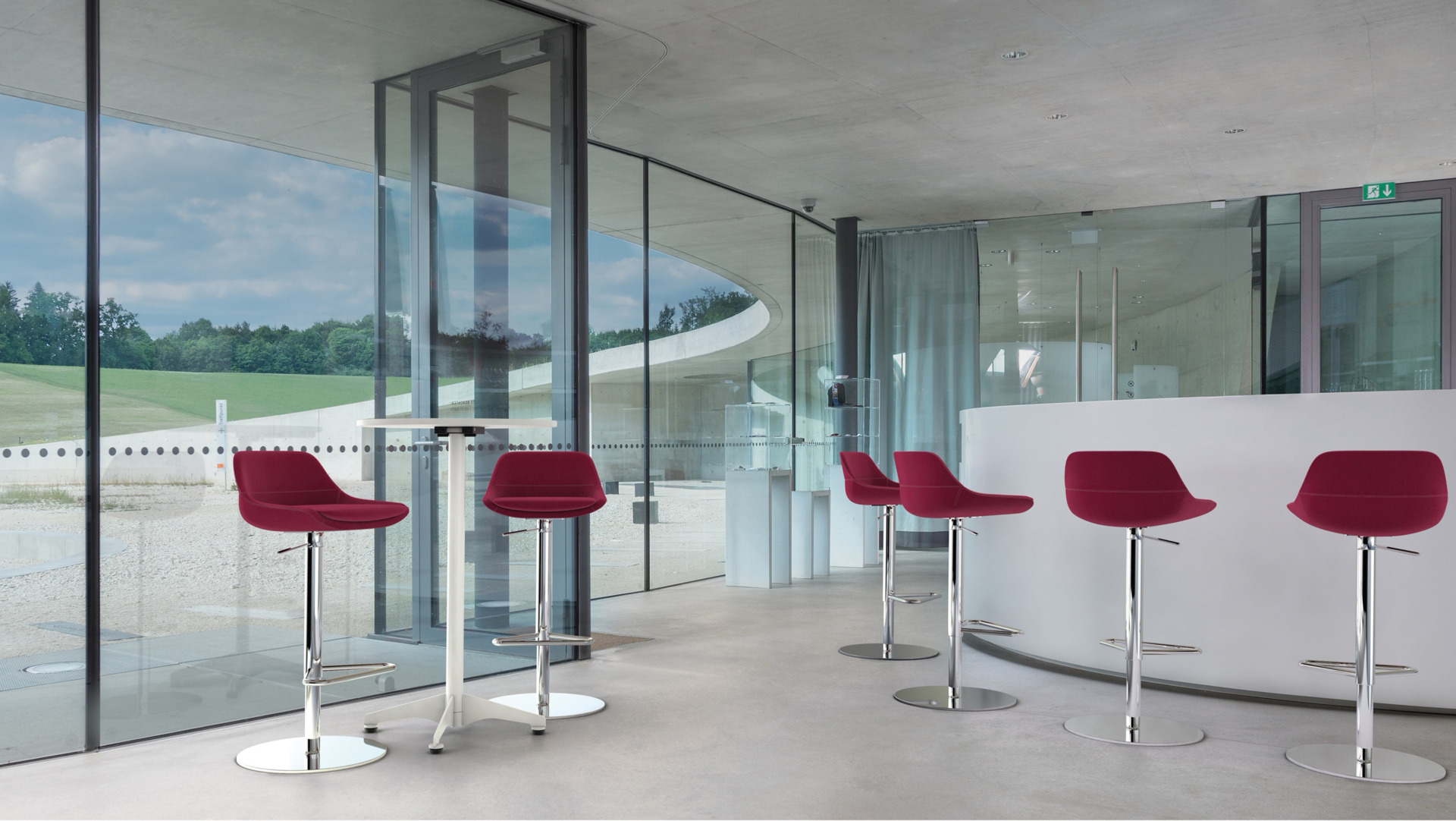 Brunner_crona_bar_6379_pivot_3056_1_Loc_V2_HD